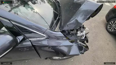 2017 Kia Carnival KNAMC81ABJS421432 VIN:KNAMC81ABJS421432