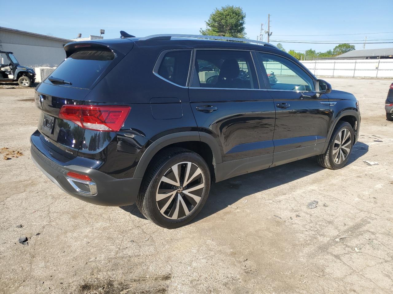 2022 VOLKSWAGEN TAOS SE VIN:3VVYX7B22NM065198