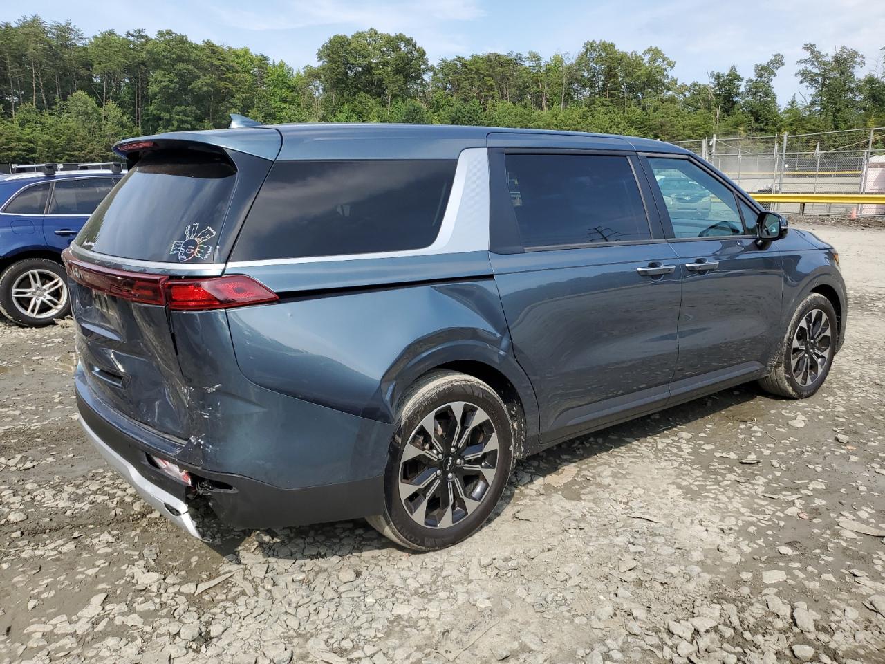 2022 KIA CARNIVAL EX VIN:KNDNC5H30N6093387