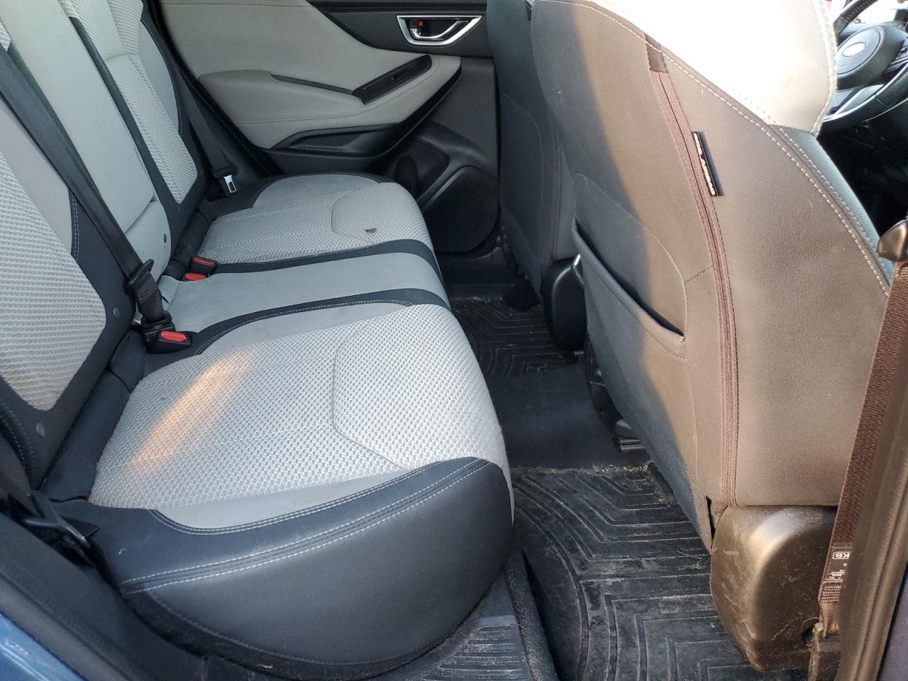 2022 SUBARU FORESTER PREMIUM VIN:JF2SKADC1NH439912