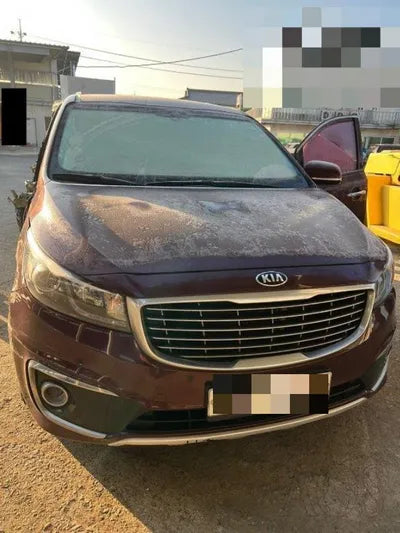 2015 Kia Carnival VIN: