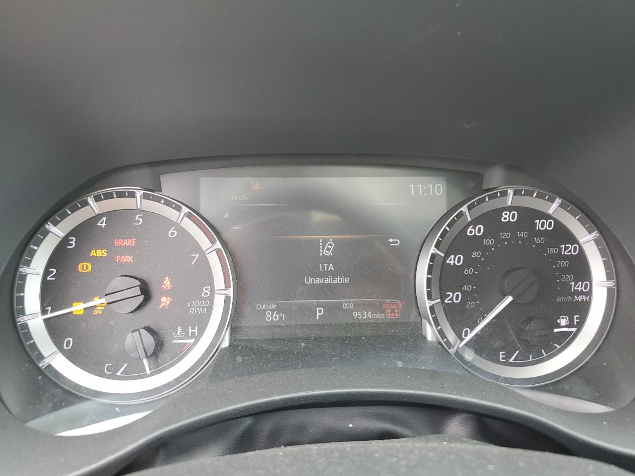2024 TOYOTA HIGHLANDER LE VIN:5TDKDRBH8RS532465