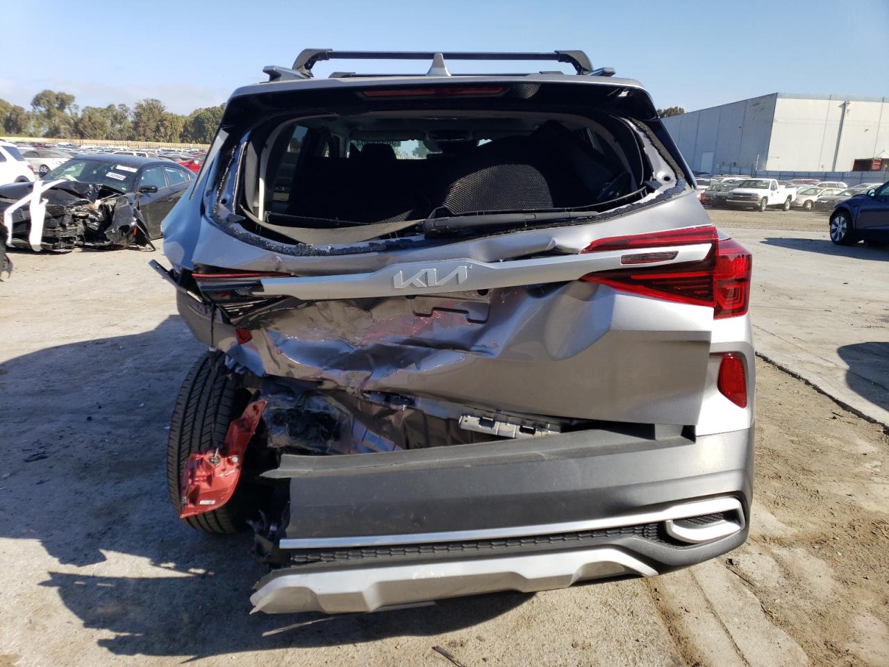 2022 KIA SELTOS EX VIN:KNDERCAA2N7260659