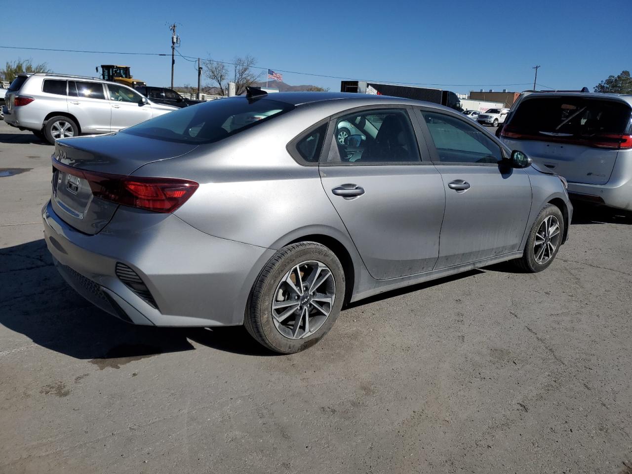 2023 KIA FORTE LX VIN:3KPF24AD5PE667919