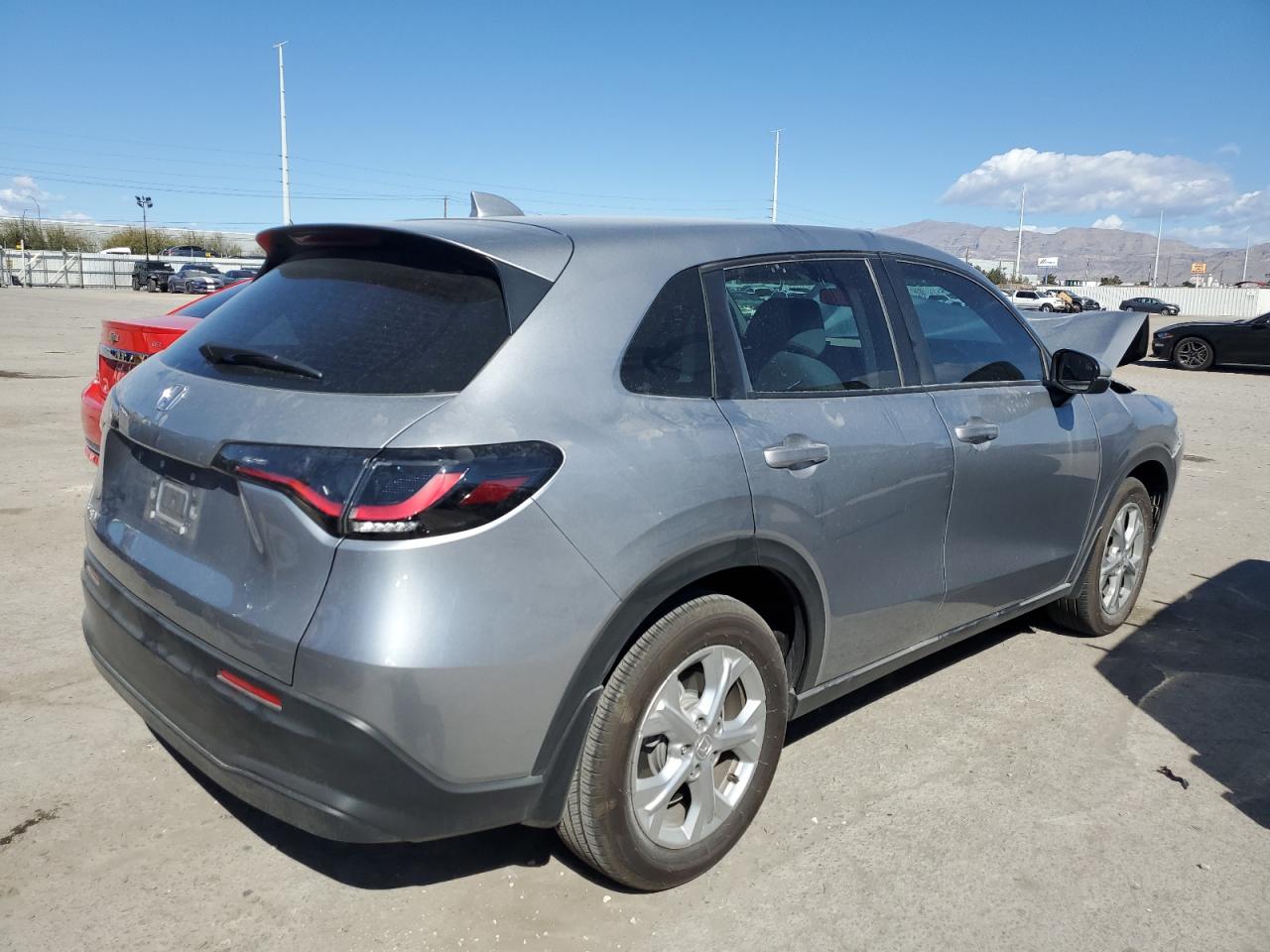 2023 HONDA HR-V LX VIN:3CZRZ1H30PM710406