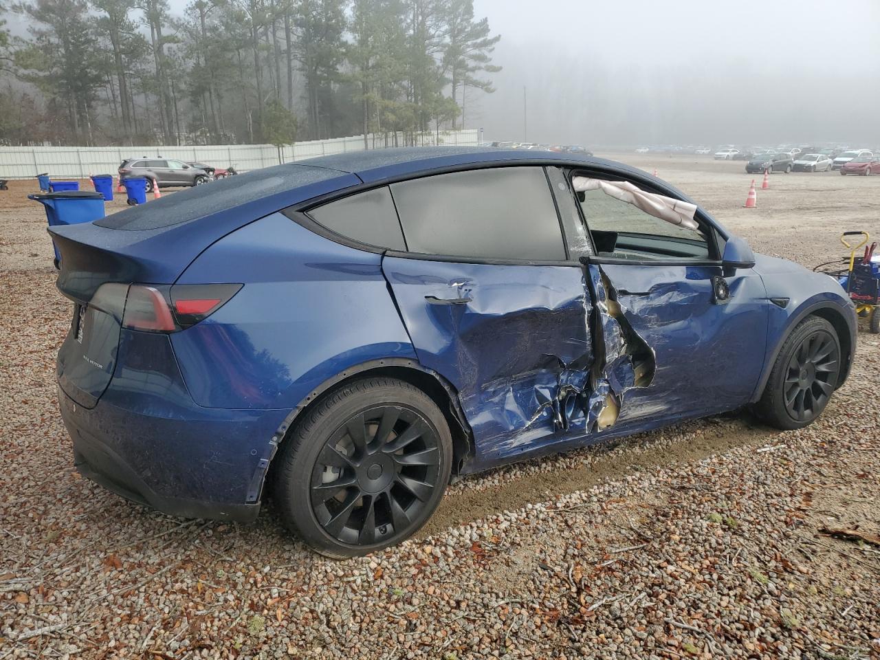 2022 TESLA MODEL Y  VIN:7SAYGAEE7NF388977