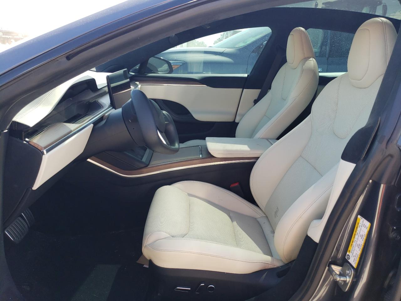 2023 TESLA MODEL S  VIN:5YJSA1E5XPF512330