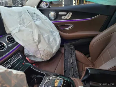 2016 Mercedes-Benz E 300 WDDZF4KB9HA108365 VIN:WDDZF4KB9HA108365