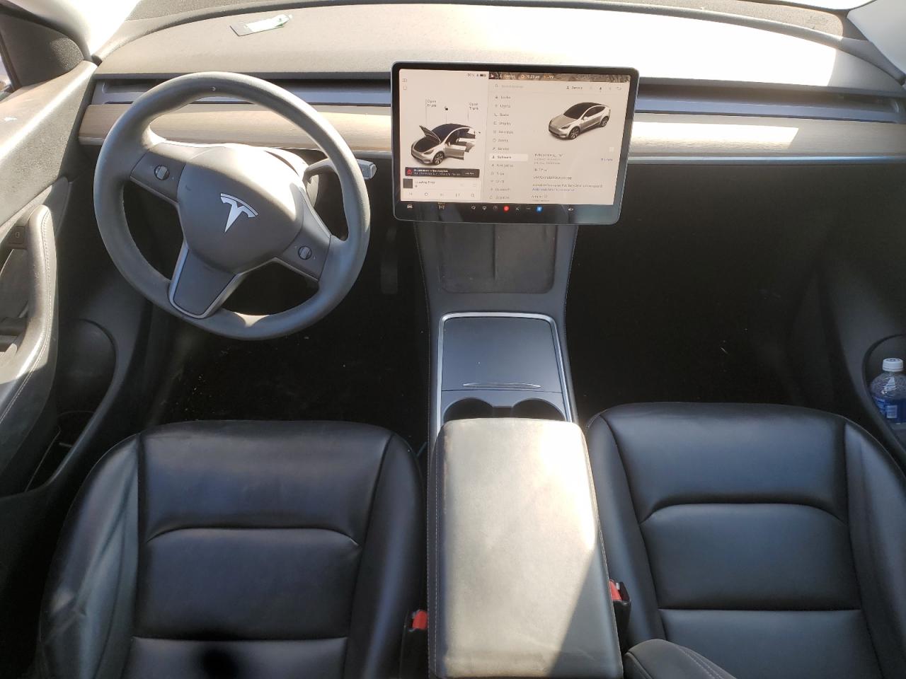 2022 TESLA MODEL Y  VIN:7SAYGDEE2NF320068
