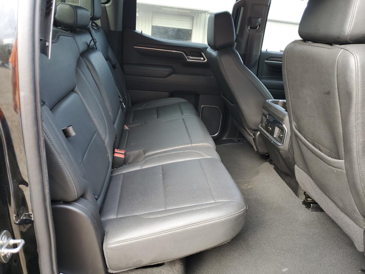 2022 GMC SIERRA K1500 SLT VIN:1GTUUDED0NZ623274