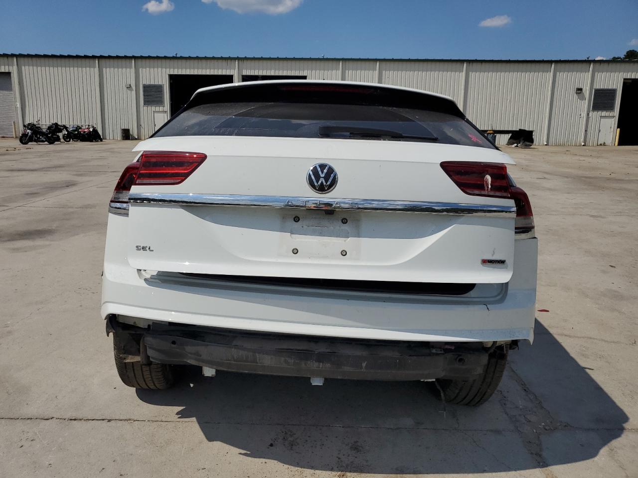 2022 VOLKSWAGEN ATLAS CROSS SPORT SEL VIN:1V2BC2CA4NC215644