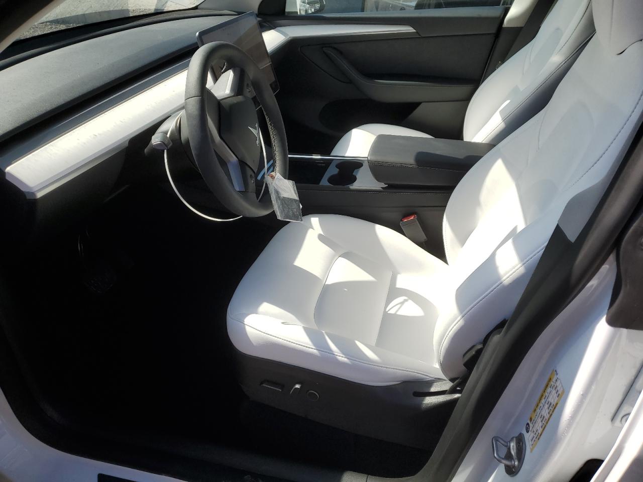2023 TESLA MODEL Y  VIN:7SAYGDEE5PF691745