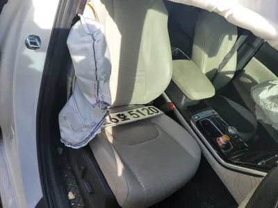 2021 Kia Carnival KNANE81BBMS068076 VIN:KNANE81BBMS068076