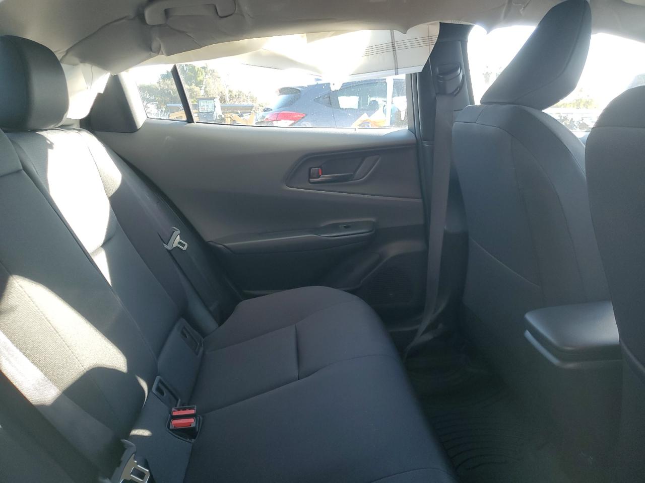 2024 TOYOTA PRIUS LE VIN:JTDACAAU6R3046107