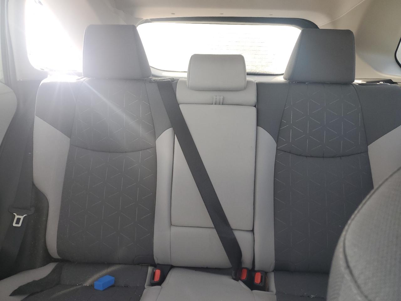 2023 TOYOTA RAV4 XLE VIN:2T3W1RFV2PW264213