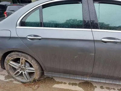 2018 Mercedes-Benz E 300 VIN: