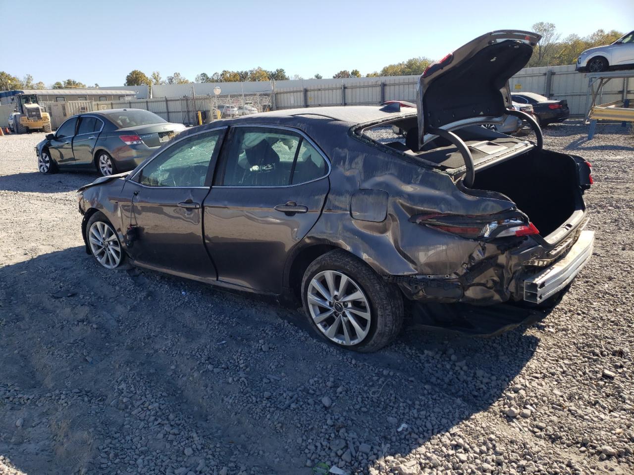 2022 TOYOTA CAMRY LE VIN:4T1C11AK2NU676171