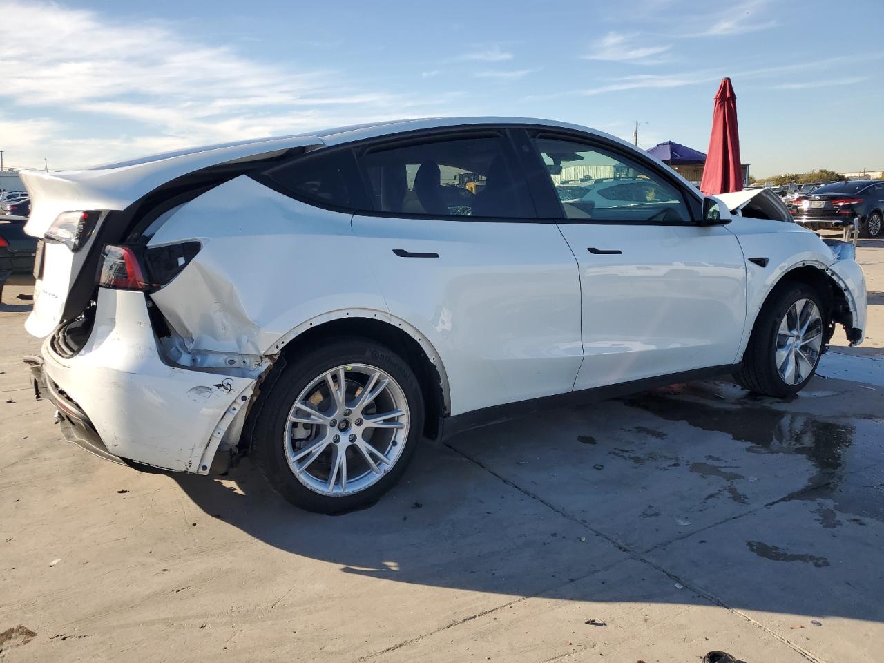 2023 TESLA MODEL Y  VIN:7SAYGDEE6PF612468