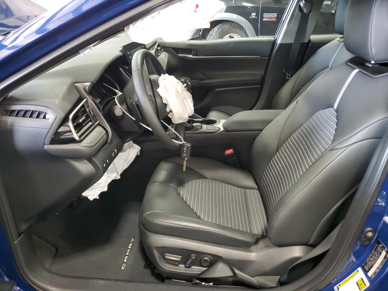 2024 TOYOTA CAMRY SE NIGHT SHADE VIN:4T1G11AK9RU221289