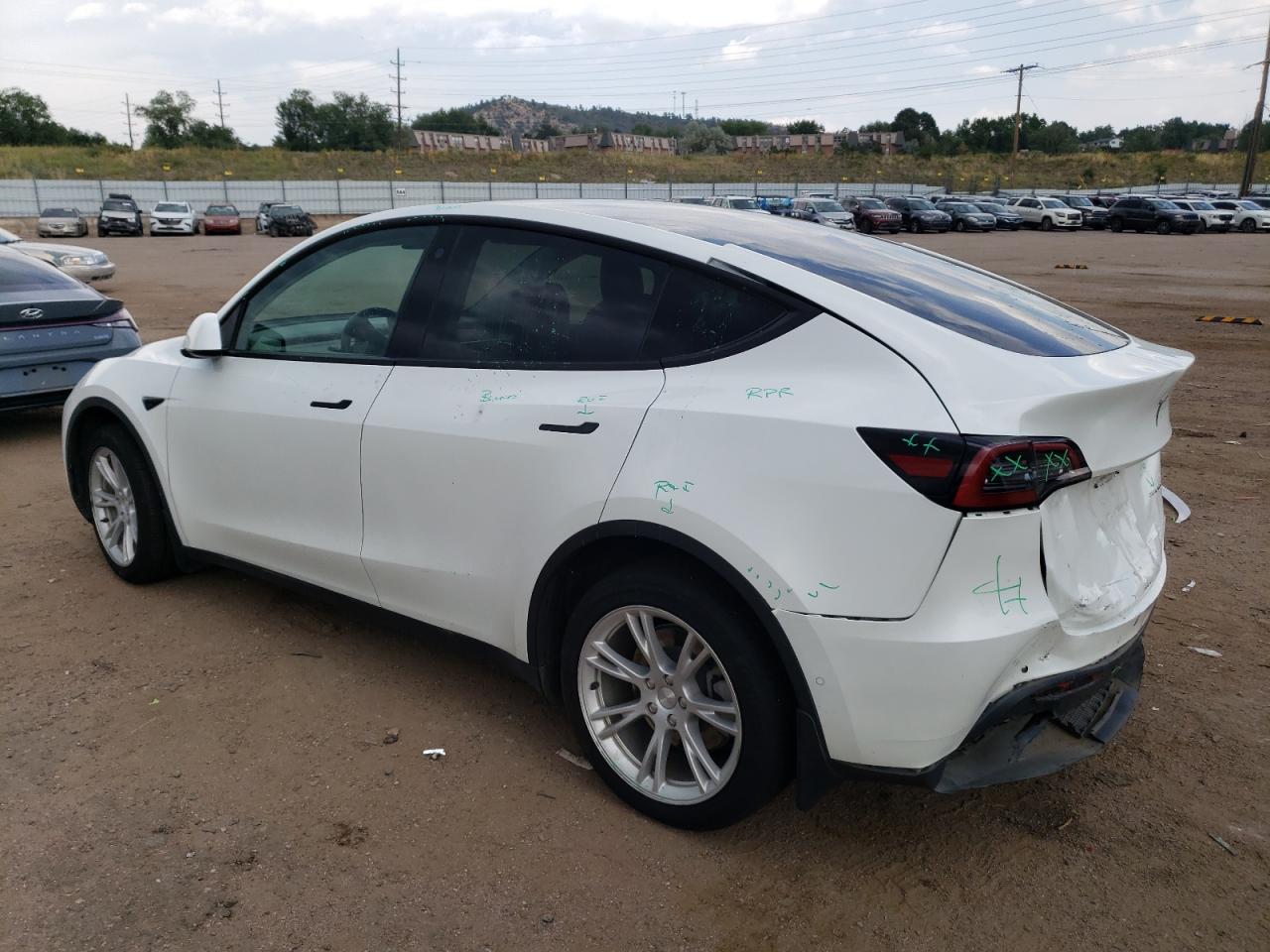 2022 TESLA MODEL Y  VIN:7SAYGDEE7NF315464