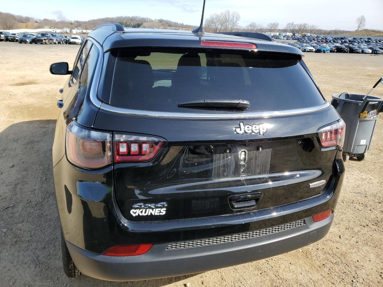 2023 JEEP COMPASS LATITUDE VIN:3C4NJDBNXPT550628