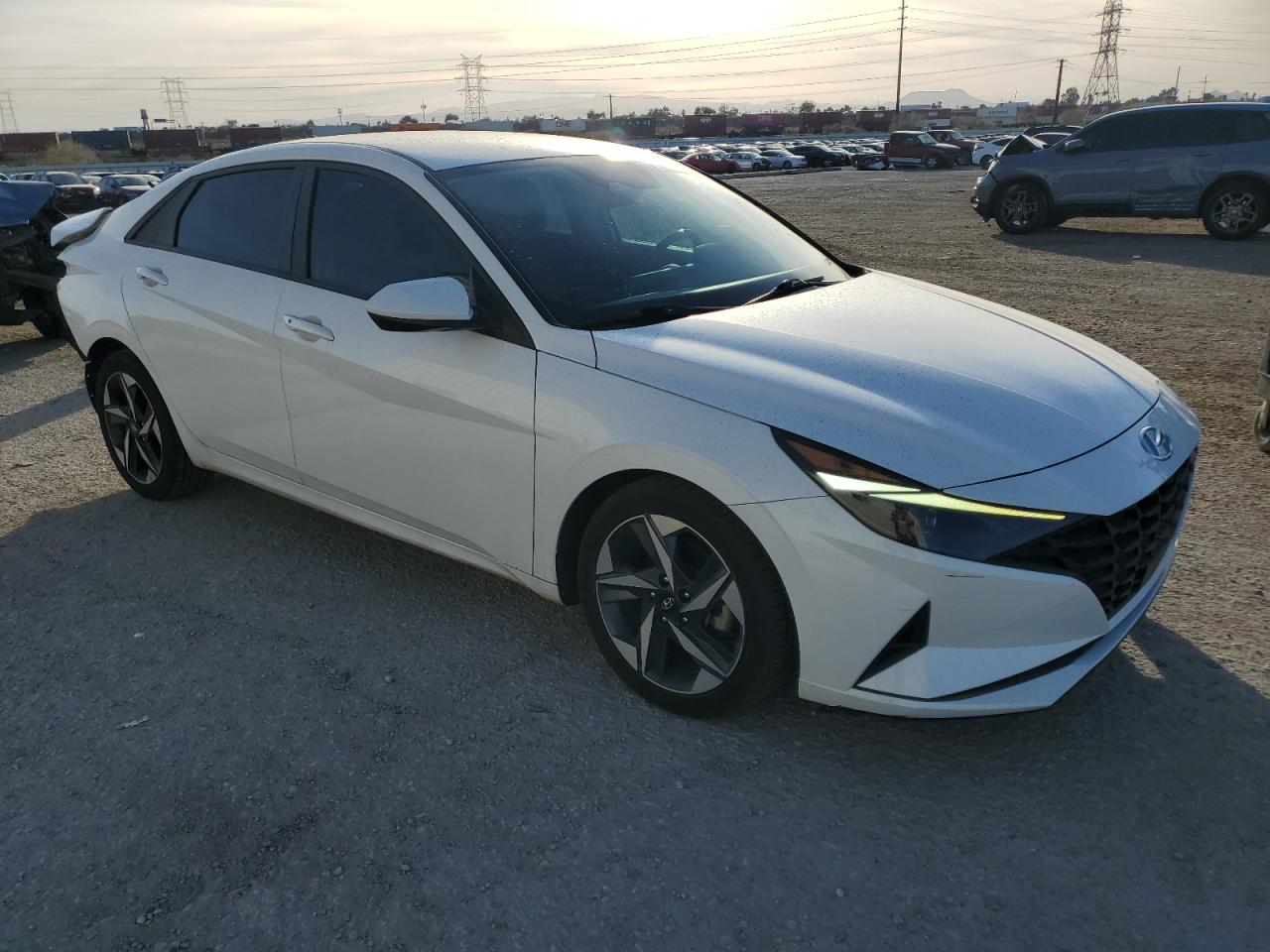 2023 HYUNDAI ELANTRA SEL VIN:5NPLS4AG6PH092173