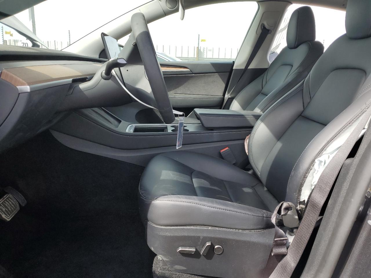 2023 TESLA MODEL Y  VIN:7SAYGDEE2PF824672
