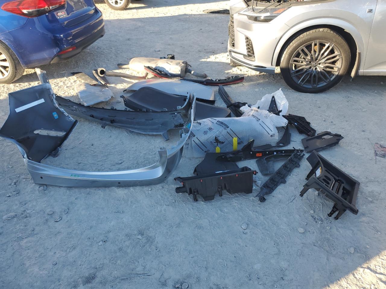 2023 LEXUS RX 500H F SPORT VIN:2T2BCMEA0PC010015