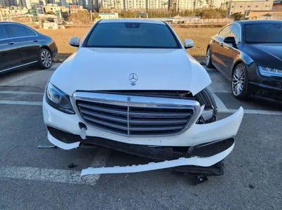 2019 Mercedes-Benz E 220 WDDZF0FB8KA650955 VIN:WDDZF0FB8KA650955