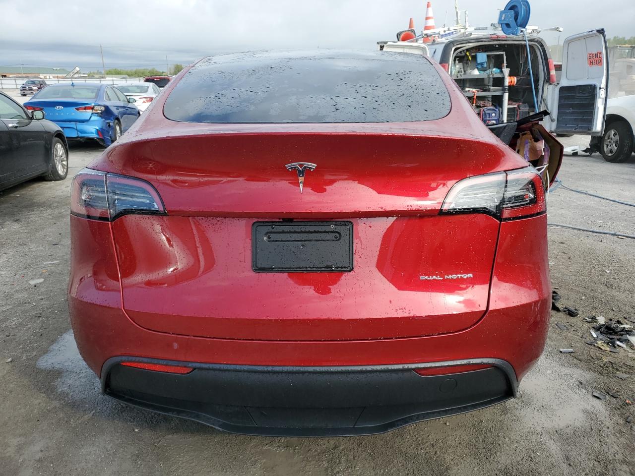 2024 TESLA MODEL Y  VIN:7SAYGDEE9RF987970