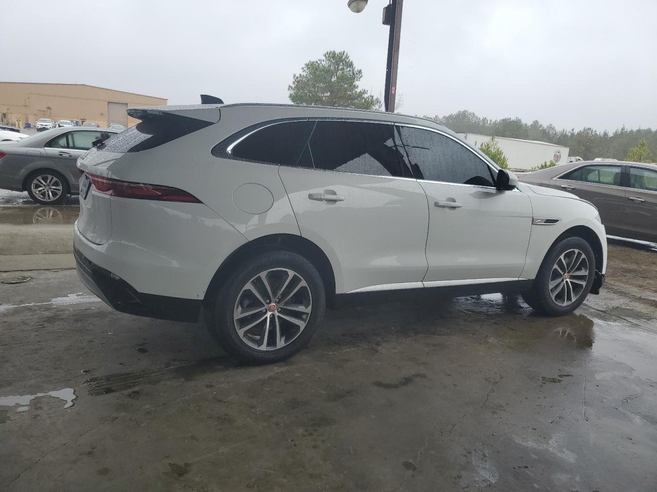 2022 JAGUAR F-PACE S VIN:SADCJ2EX1NA699611