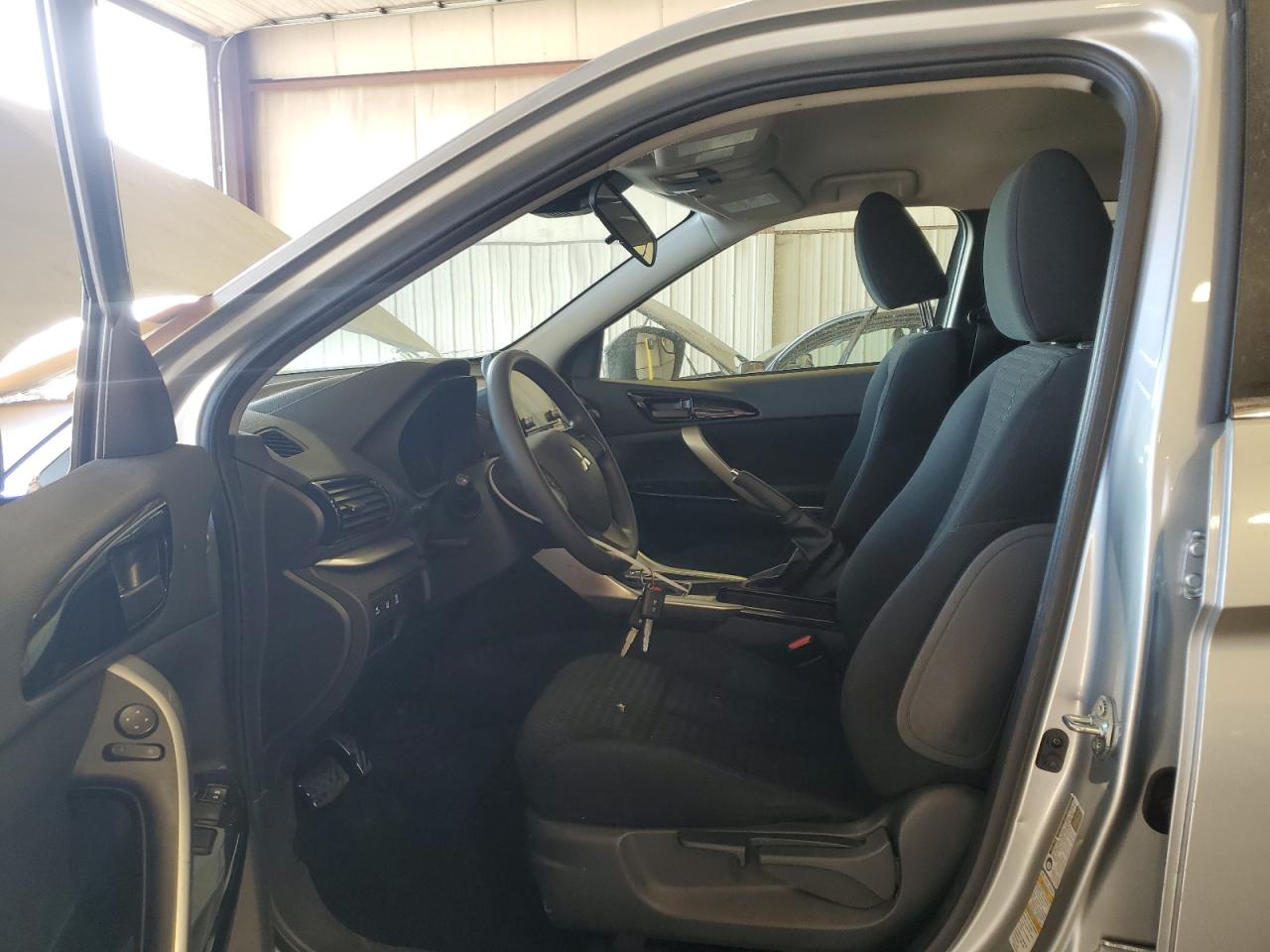 2022 MITSUBISHI ECLIPSE CROSS LE VIN:JA4ATVAA3NZ054566