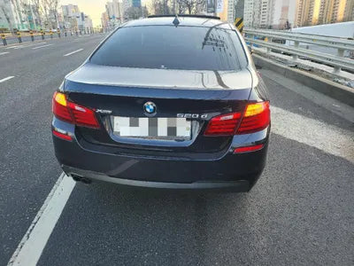 2016 BMW 520 VIN: