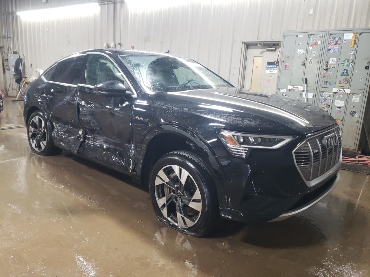 2022 AUDI E-TRON SPORTBACK PREMIUM PLUS VIN:WA12AAGE4NB022165