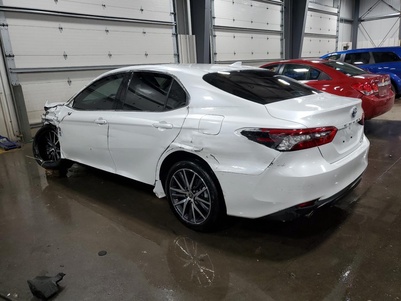 2022 TOYOTA CAMRY XLE VIN:4T1F31AK3NU582596