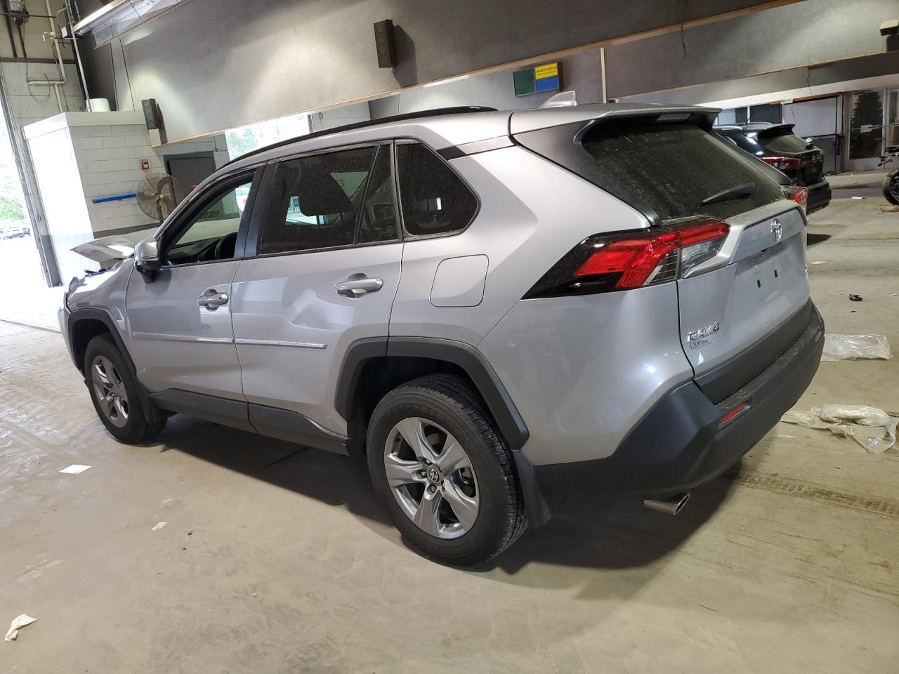 2023 TOYOTA RAV4 XLE VIN:JTMP1RFV2PD094937