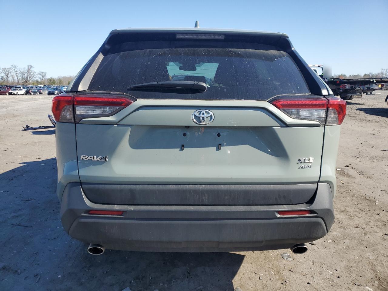 2022 TOYOTA RAV4 XLE VIN:2T3P1RFV6NW300132