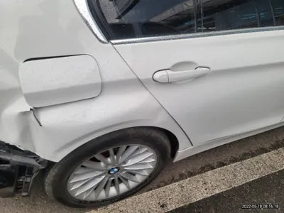 2016 BMW 320 WBA8A9102GK759828 VIN:WBA8A9102GK759828