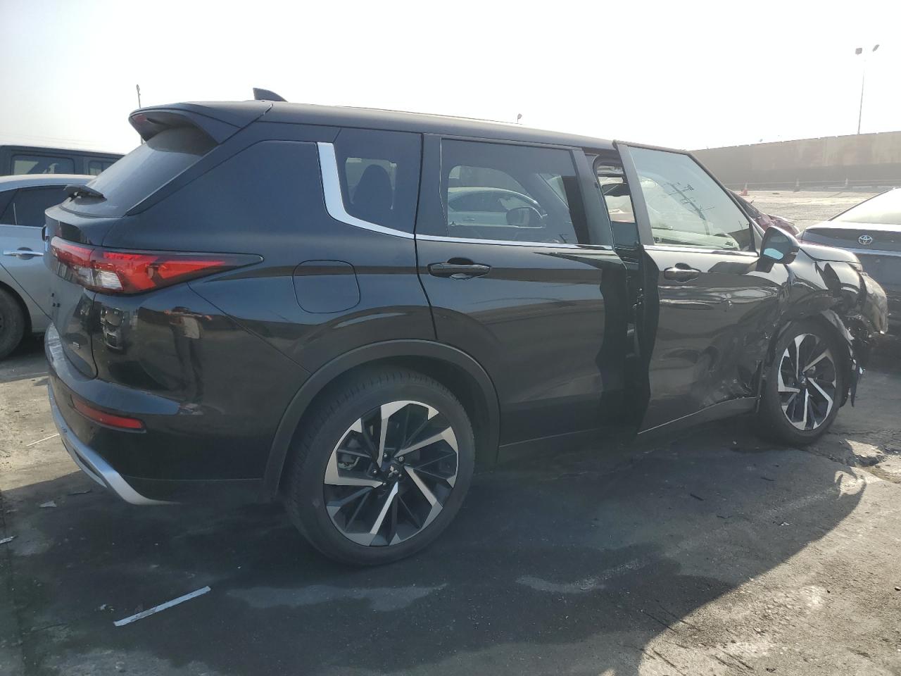 2024 MITSUBISHI OUTLANDER SE VIN:JA4J4VA87RZ076795