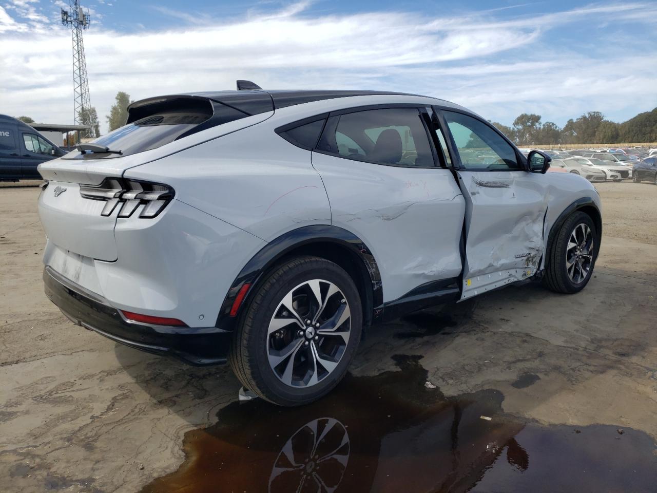 2023 FORD MUSTANG MACH-E PREMIUM VIN:3FMTK3SU3PMA96847