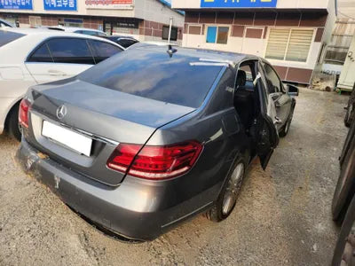 2015 Mercedes-Benz E 300 WDDHF5FB9GB221611 VIN:WDDHF5FB9GB221611