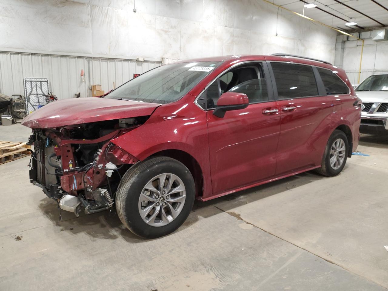2023 TOYOTA SIENNA XLE VIN:5TDJSKFC2PS099746