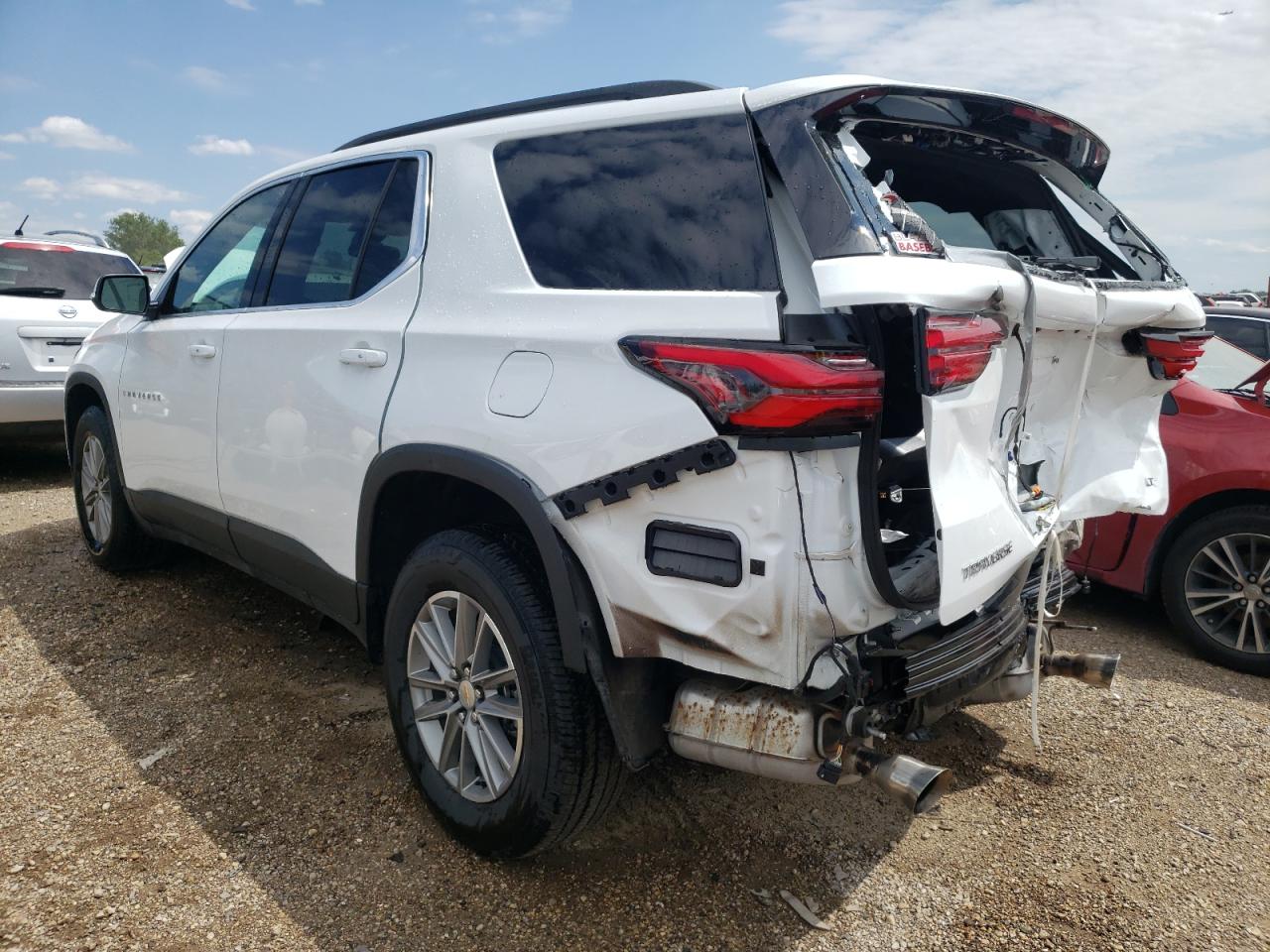 2023 CHEVROLET TRAVERSE LT VIN:1GNERGKW4PJ337160