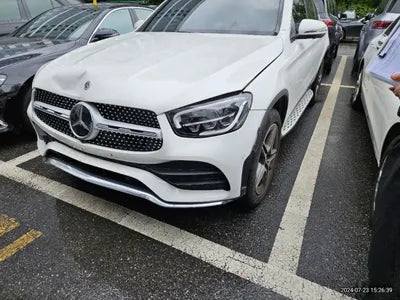 2022 Mercedes-Benz GLC 300 VIN: