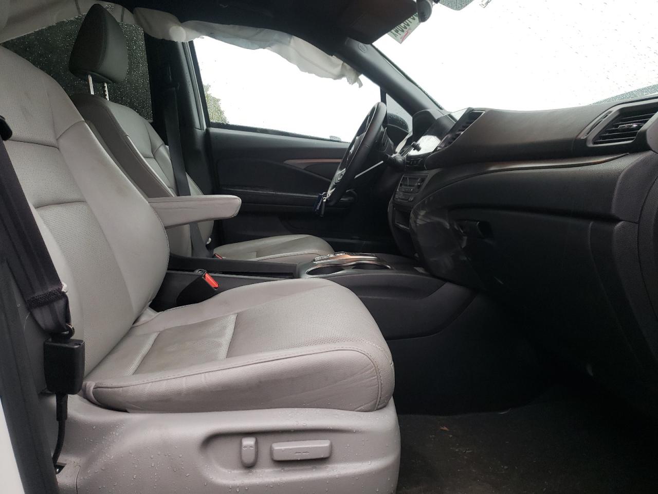 2022 HONDA PASSPORT EXL VIN:5FNYF7H56NB003049