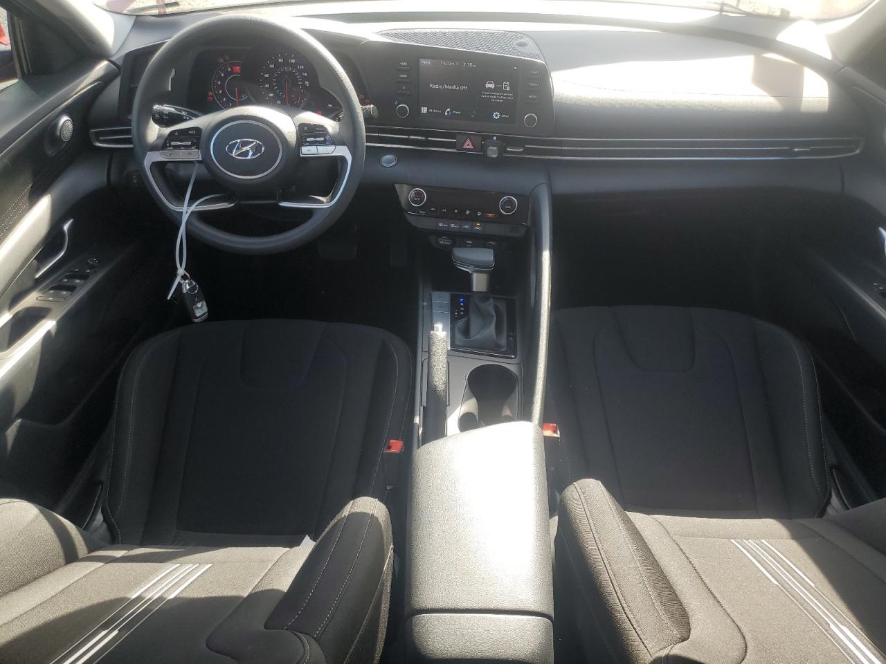 2022 HYUNDAI ELANTRA SEL VIN:5NPLM4AGXNH072855