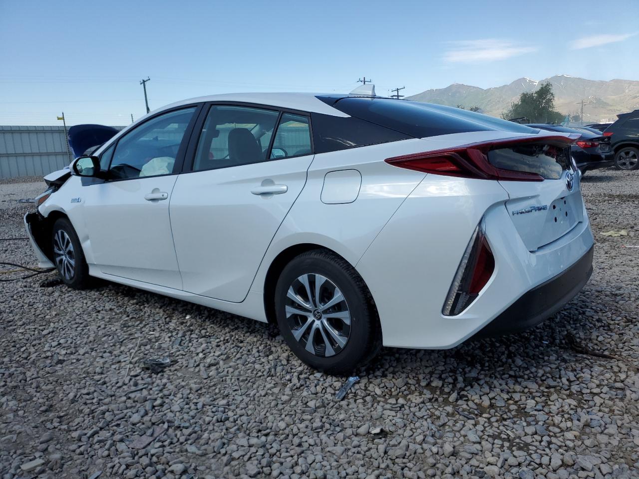 2022 TOYOTA PRIUS PRIME LE VIN:JTDKAMFP3N3228906