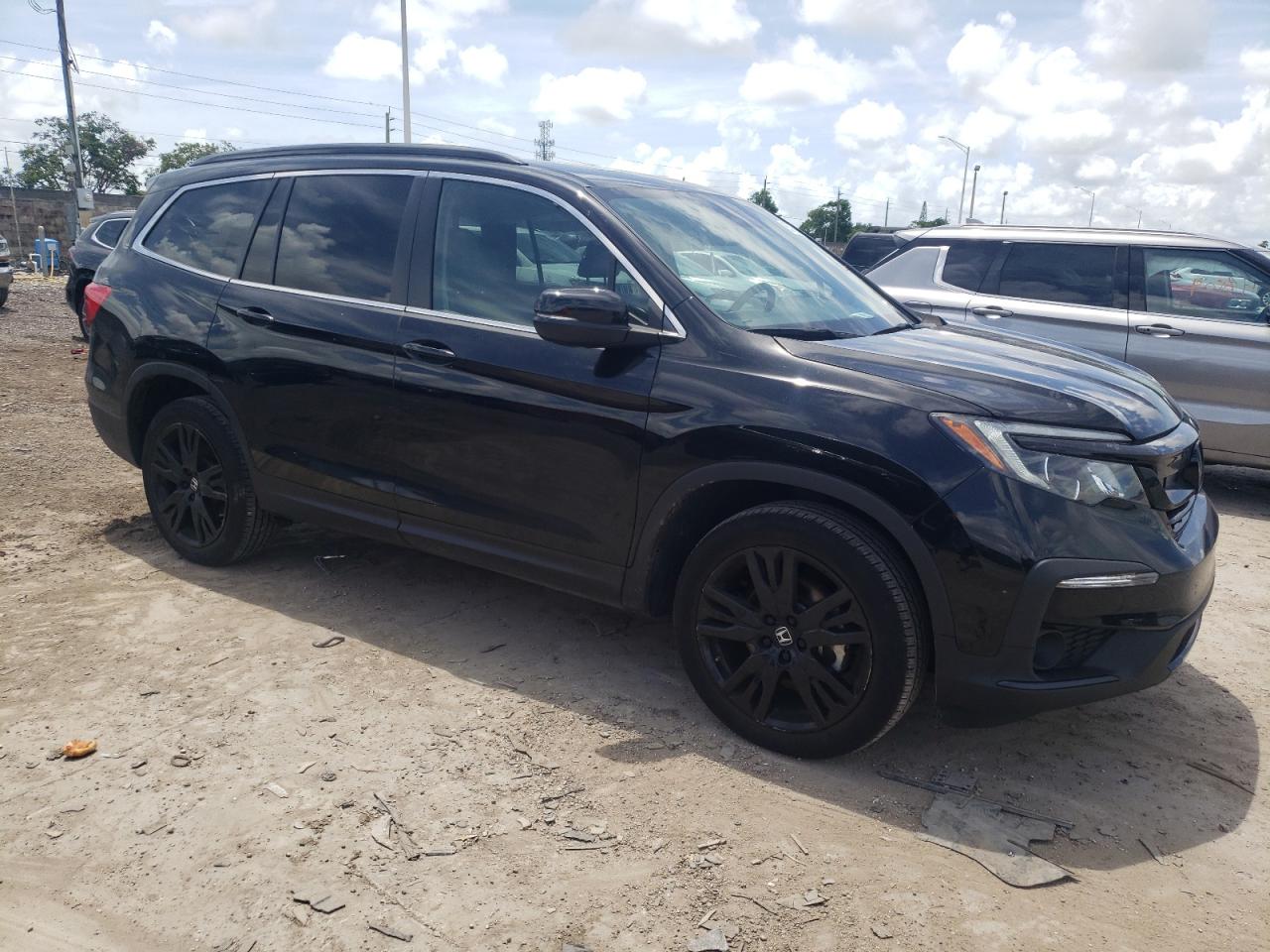 2022 HONDA PILOT SE VIN:5FNYF6H26NB102325