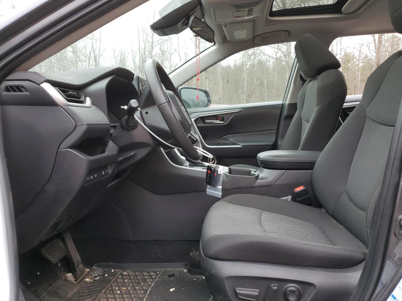 2022 TOYOTA RAV4 XLE VIN:2T3R1RFV7NC297008