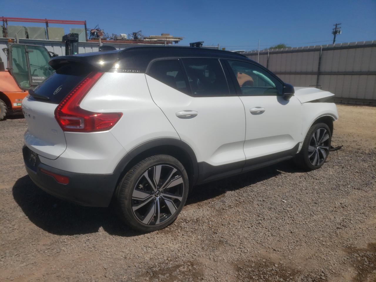 2022 VOLVO XC40 P8 RECHARGE ULTIMATE VIN:YV4ED3UBXN2700124